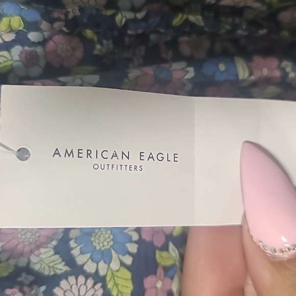 American Eagle Floral Skirt Blue - Picture 6 of 8